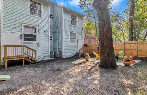 Fourth House - Eclectic and fun 1BR in SPR - Photo 26