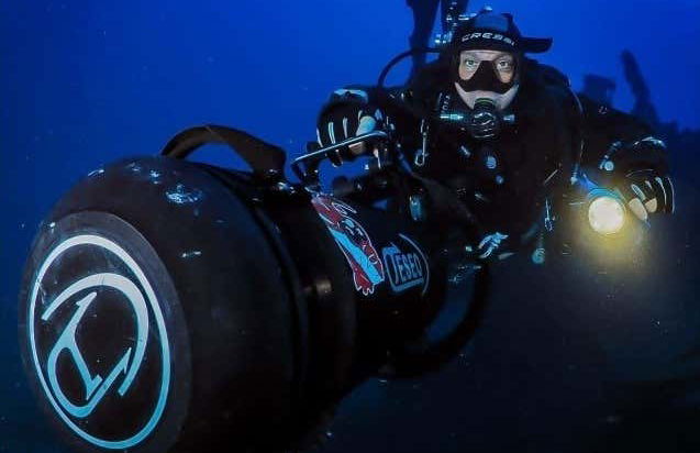 Immersione con scooter subacqueo ad Aci Castello - Foto 4