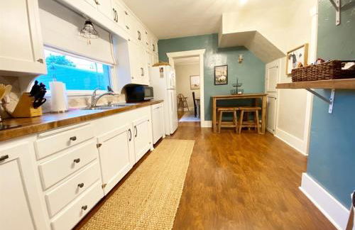 Dwntwn Custer Farmhouse On Main St With Hot Tub - Foto 10