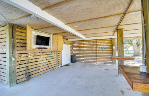 Walk to Beach Stunning Gulfport Getaway - Foto 34