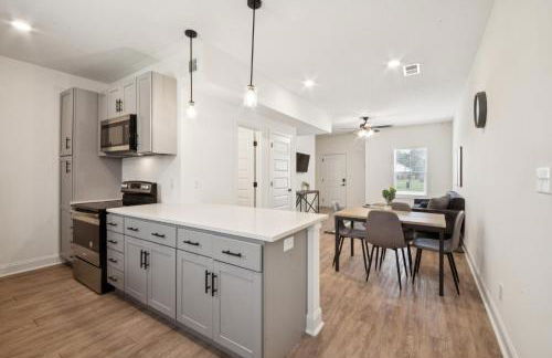 Arte Luxury townhomes D6 I Comfy 2 Bed 25 Bath - Foto 2