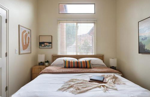 Luxury 3BR in Upscale Neighborhood Pet Friendly - Foto 23