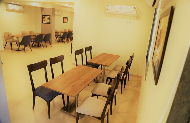 STARLIT SUITES SHIRDI - Foto 27