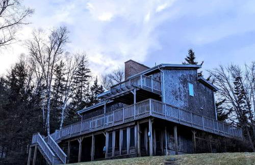 Idyllic Waterfront Cottage with Fire Pit Near Acadia National Park | Gouldsboro, Maine - Foto 1
