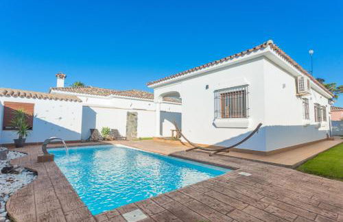 VILLA DE LUJO CLIMATIZADA. PISCINA Y JARDIN PRIVADO - Foto 30