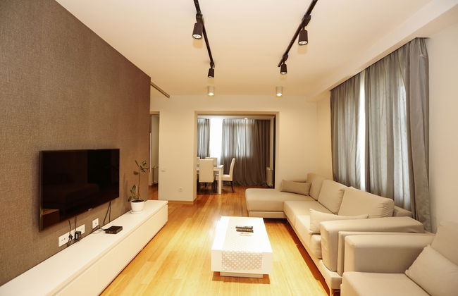 Hosthub 2 Bedroom near Dry Bridge SmartTV - Photo 11