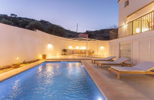 Casa Lluminosa, fabulosa y moderna casa de pueblo by Sonne Villas - Photo 1