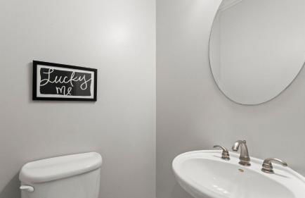 Lakefront 6bdr, Priv Dock, Game Room, Firepit Jake's Lake House by Avantstay - Foto 102