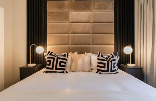 The Wilton Suite - Your Private 5* Escape! - Foto 17