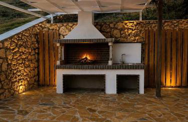 Coastal Paradise Found - Komis' Private Pool Retreat - Foto 58
