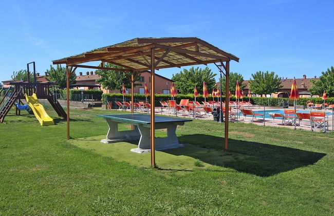 Apartment in Vada With Garden Furniture - Photo 12