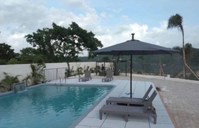 Montana Villa-ochorios-sleeps6-aircon-pool-tv-wifi - Foto 15