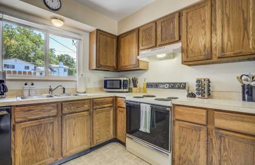 Alder Row Private Patio w Fire Pit & Workspaces - Foto 13