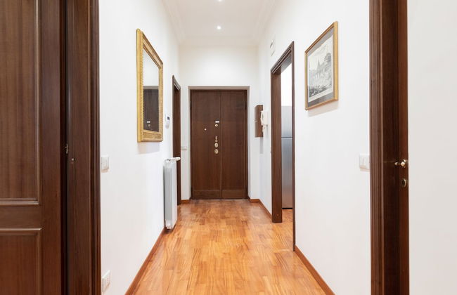 Elegant Salandra Suite - Photo 6