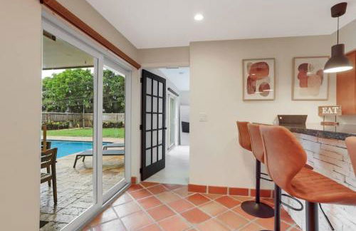 3BR HEATED POOL CLOSE TO BEACH - Foto 38