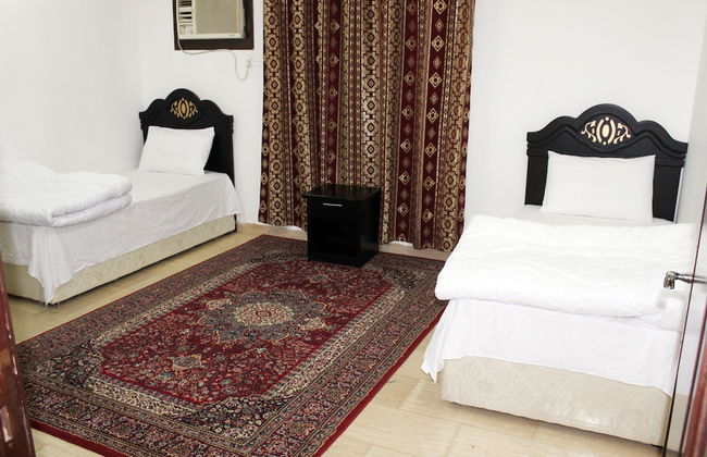 Al Eairy Furnished Apartments Qassim 4 - Photo 6