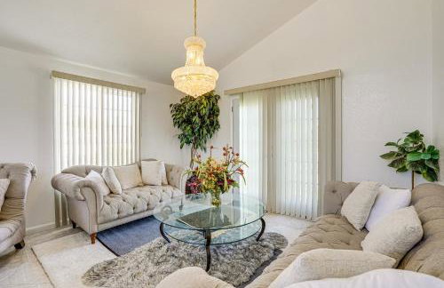 Bay and Hill Views Modern Hercules Home - Foto 7