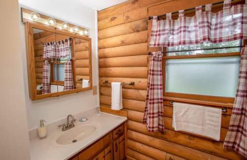 Fir River Cabin - Photo 15