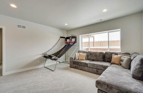 Family-Friendly Townhome about 2 Mi to Windsor Lake! - Foto 27