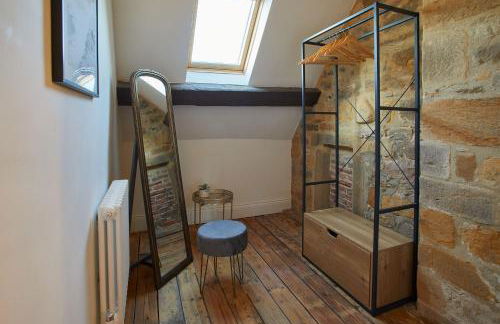 Host & Stay - The Coach House - Photo 24