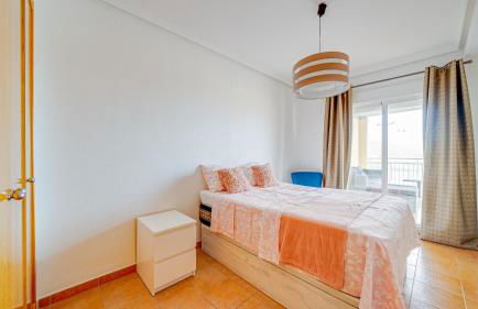 Piso en El Poblet 3 dormitorios - Foto 7