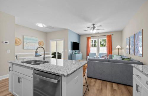 Modern Retreat Minutes to Emerald Isle Beach Villa - Foto 13