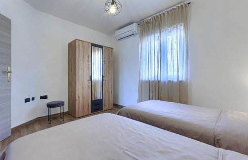 Villa Solis - new private pool villa, 4 bedrooms, near Pula & beaches - Foto 12