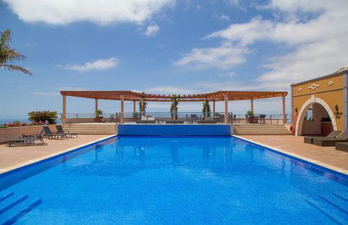Luxury One Bedroom Palheiro Village by Holiday Rental Madeira - Foto 14