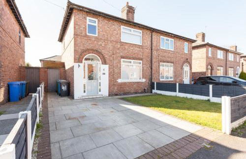 Warrington House, driveway parking & WiFi! - Foto 17