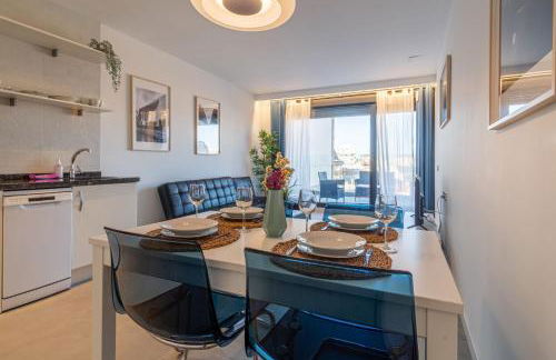 Edificio Santiago by Plaza Mayor Apartamentos - Photo 19