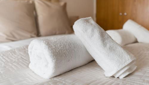 In the middle of Cardiff City centre - Foto 5, towels