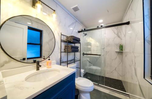 Brand New House with Huge Patio - Photo 14