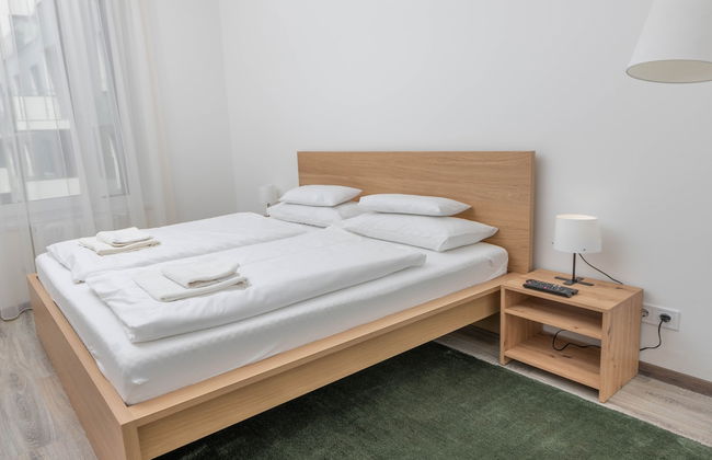 Elisabeth Downtown Apartments by FirstHost - Photo 40