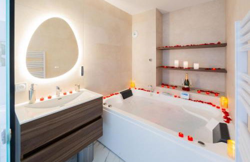 L'Escapade Indigo - Balnéo - Sauna - Foto 6