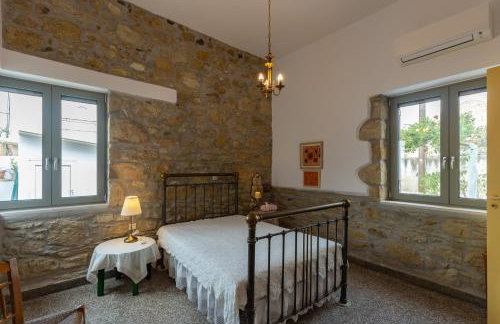 Iliopetra House - Photo 3