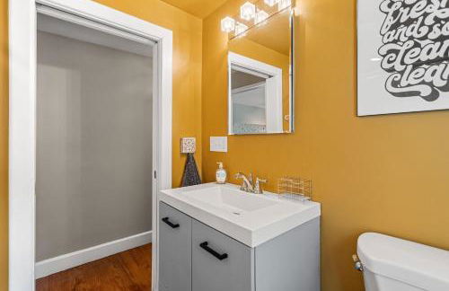 Fenced-in Yard Work From Home Elwyn Park - Foto 25