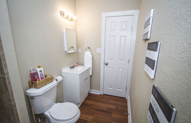 Renovated 2BR Near Downtown SA - Foto 24