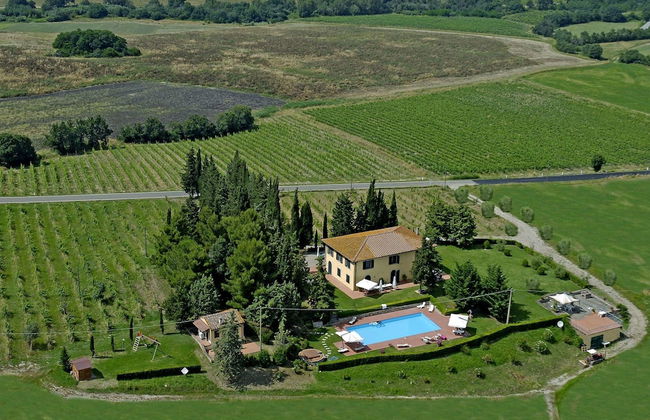 Serene Apartment in Orciatico - Foto 1