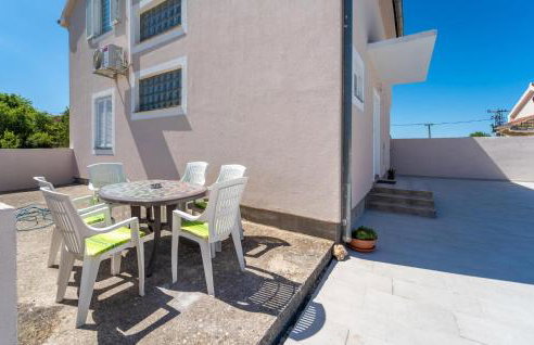 Awesome Home In Benkovac With Wifi - Foto 9