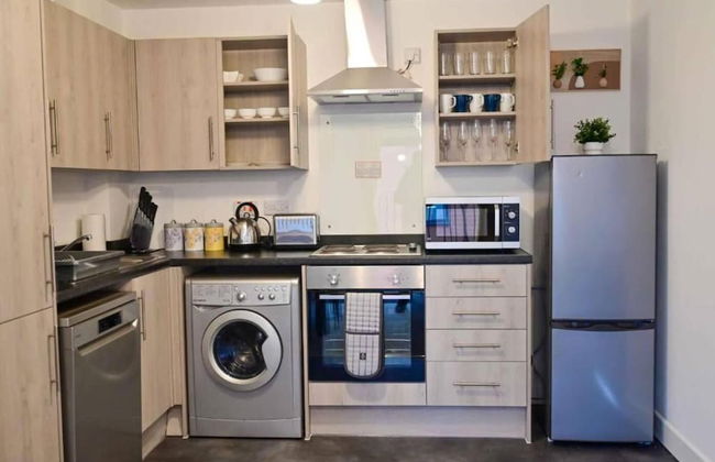 Livestay - Modern Spacious 2 Bed 2 Bath Apartment - Foto 6