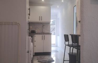 Funky, cute flat close t center - Foto 19