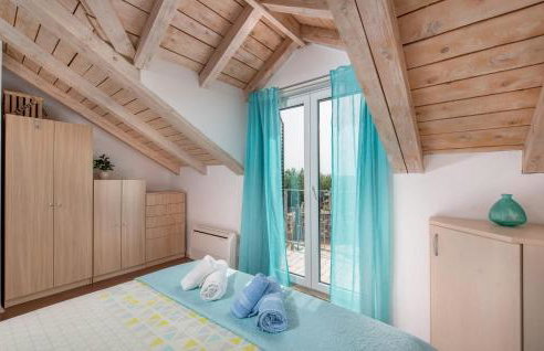 Amazing Home In Najevi With Wifi - Photo 29