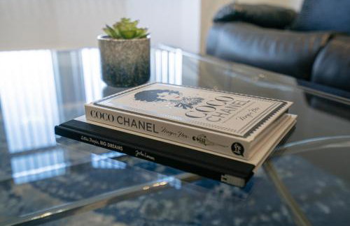 Newly Refurbished Modern 4 Bed Detached House ! - Foto 12