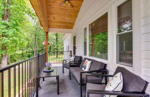 3 Mi to Dtwn! Forest City Haven with Furnished Patio - Foto 2