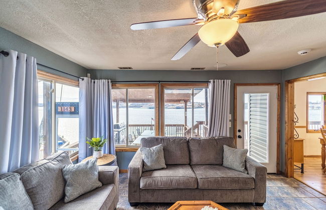 Redbud Retreat Amenity-filled Waterfront Home! - Photo 22