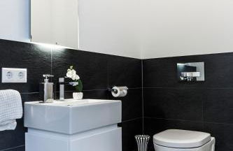 Dreamapartment La Vigna "Stone" Suite mit eigenem Indoorpool & Sauna & Grillhütte - Weil am Rhein - Foto 18