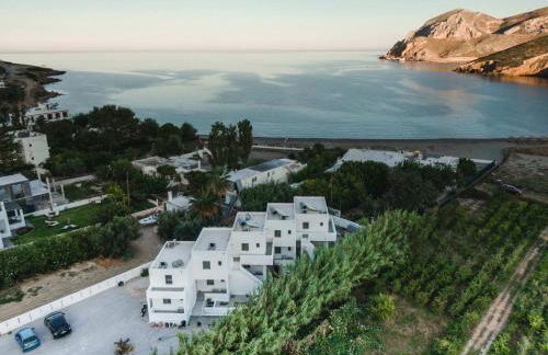 SKYROS BLUE SUITES - Photo 7