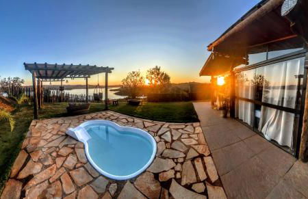 Chalé Mirante, piscina, cachoeira, lago e vista espetacular em Alexânia Goiás - Foto 6
