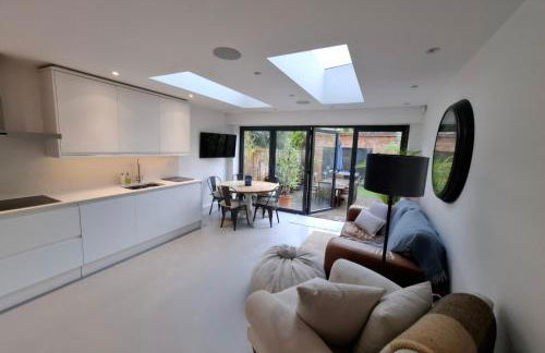 Elegant Garden Flat - Raynes Park - Foto 8