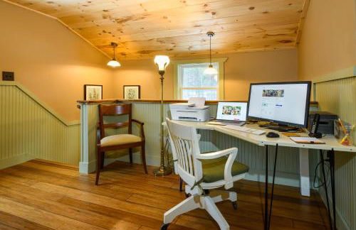 Secluded Lodge - Hot Tub, Views, Arcade - Foto 36